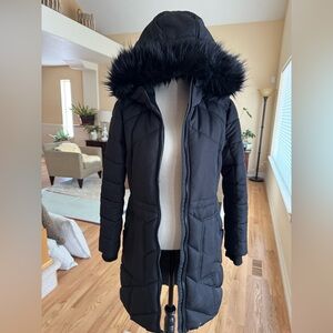 Black Guess removable fur hooded long coat medium